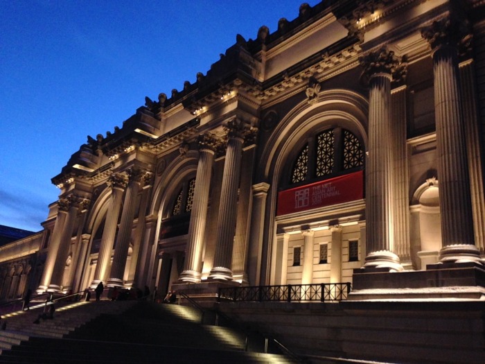 the Metropolitan museum of art building